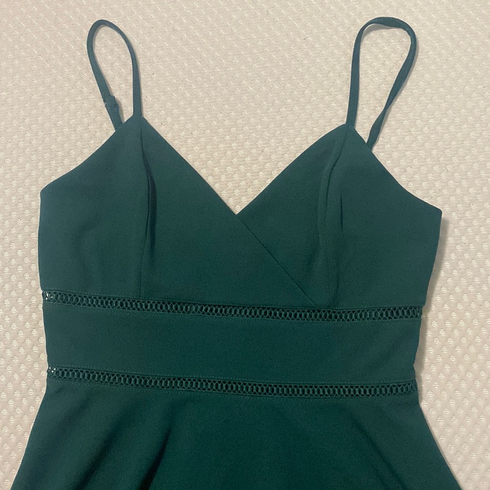 Mi Ami above the knee length emerald green dress